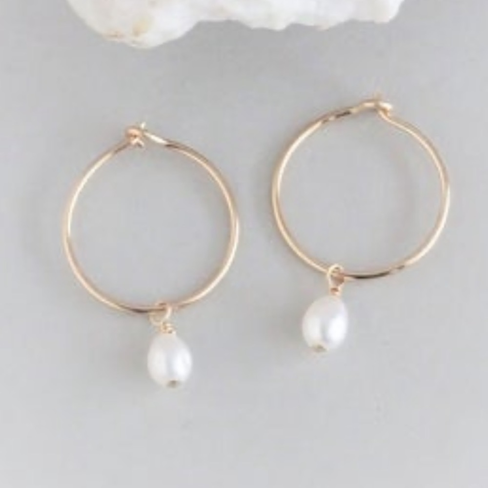 Pearl hoop earring